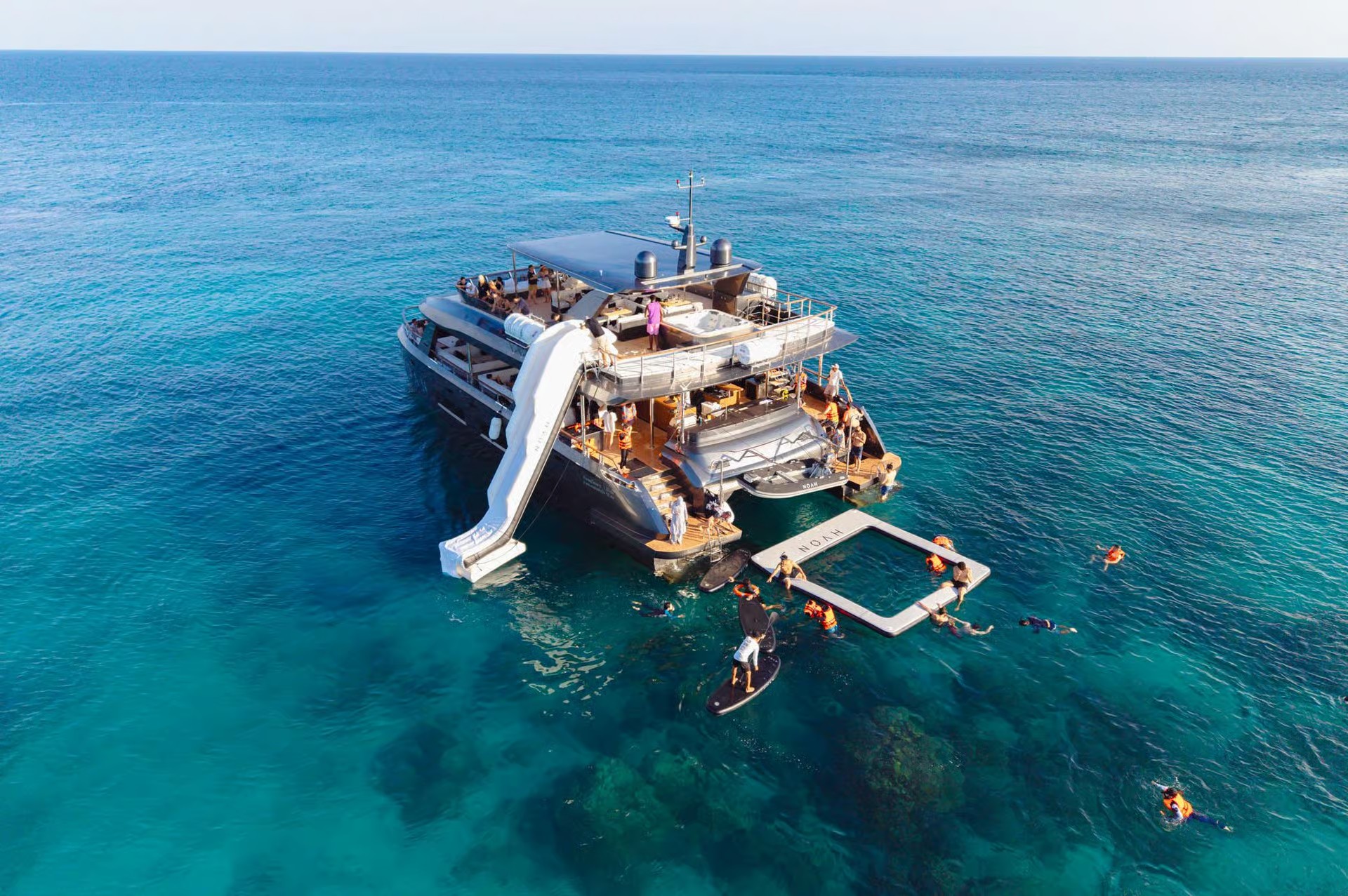 Join Tour Noah Yacht Program Phi Phi Island ,Maiton Island
