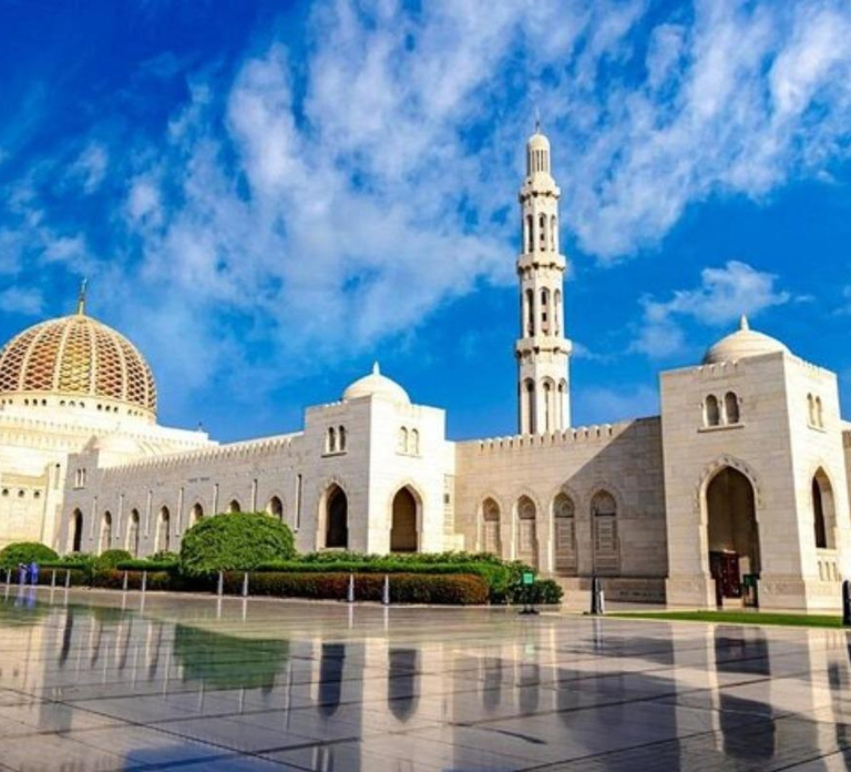 Muscat: 2-Day City, Souqs, and Cultural Tour