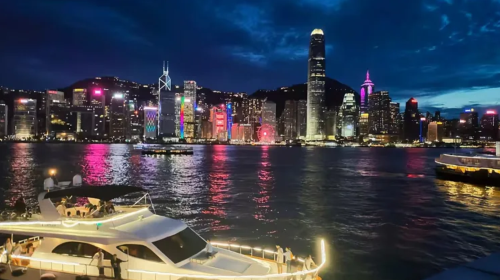 Hong Kong Victoria Harbour night cruise: luxury Dreamer sightseeing cruise ticket Transport Passes