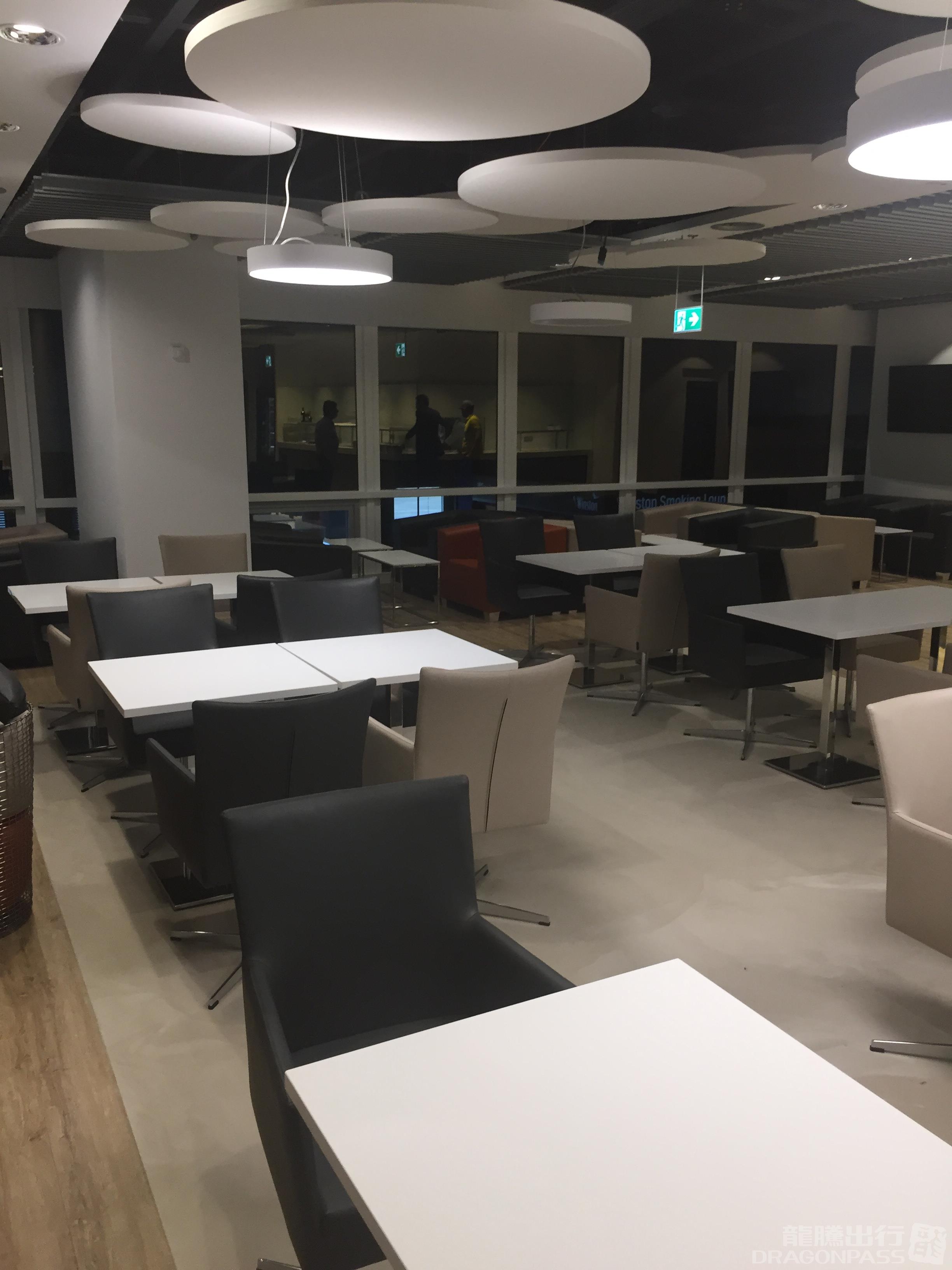 Open Sky Lounge Duesseldorf International