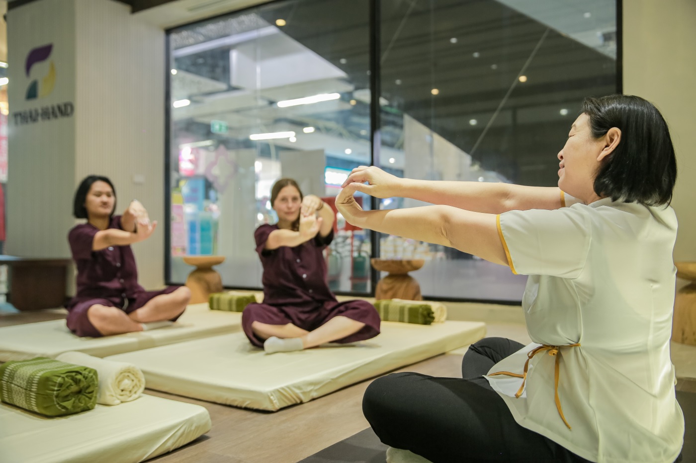 ThaiHand Massage Workshop in Bangkok - Bangkok Thai Pass
