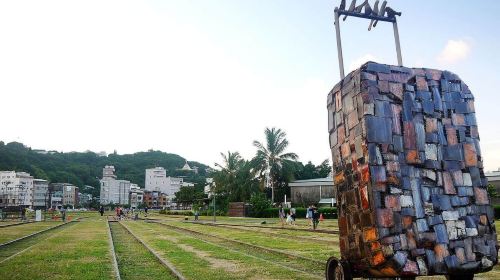Kaohsiung private charter one-day tour – The Pier2 Art Center, Cijin Island