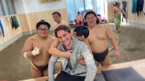 Tokyo Sumo Morning Practice: Viewing & Exclusive Interaction Day Tours