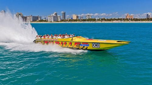 Speedboat Sightseeing Adventure of Miami