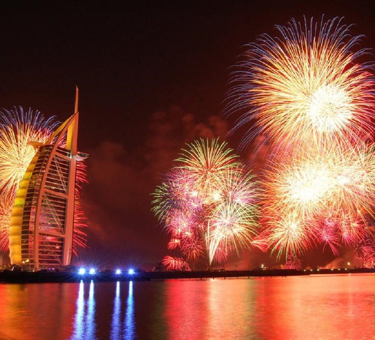 New Years 3 hours midnight Cruise in Dubai 2026
