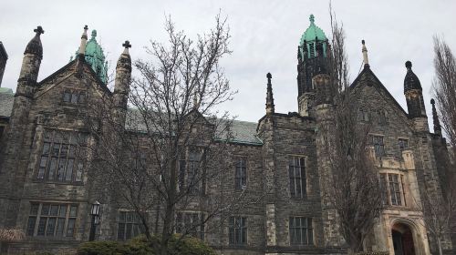 University of Toronto + Art Gallery of Ontario + Casa Loma + Queen's Park day tour