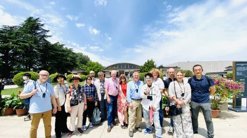 Xian Emperor Qinshihuang's Mausoleum Site Museum (Terracotta Army) + Huaqing Palace one-day tour