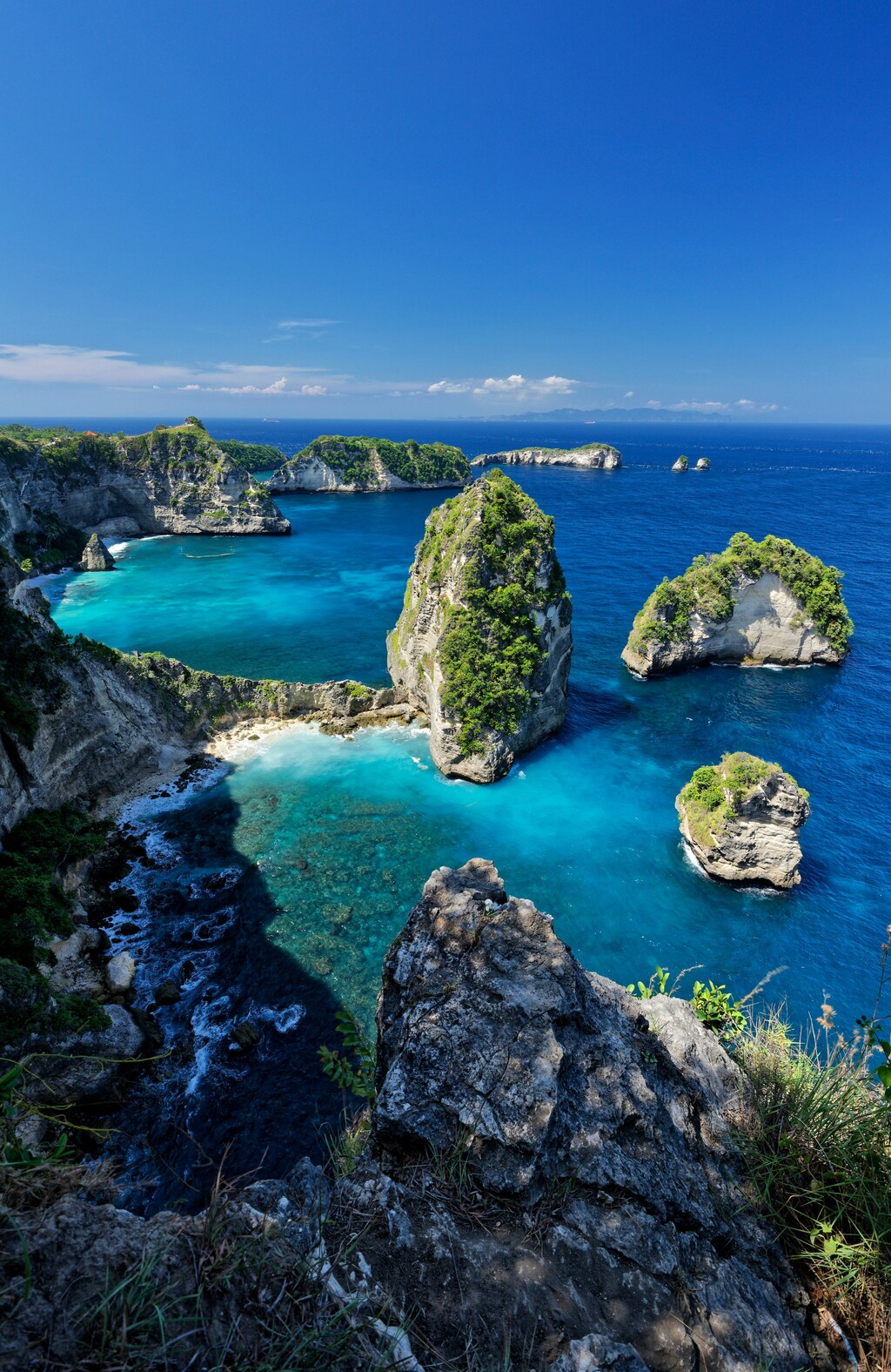 Nusa Penida East Tour Package with Return Fast Boat, Private Car & Lunch