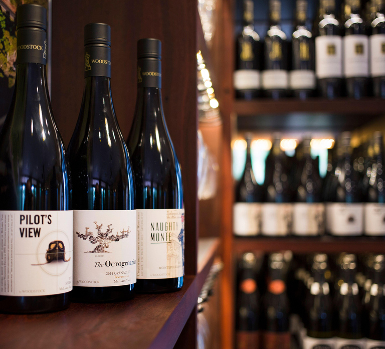 Adelaide: Premium McLaren Vale Wine and Brew Minibus Tour