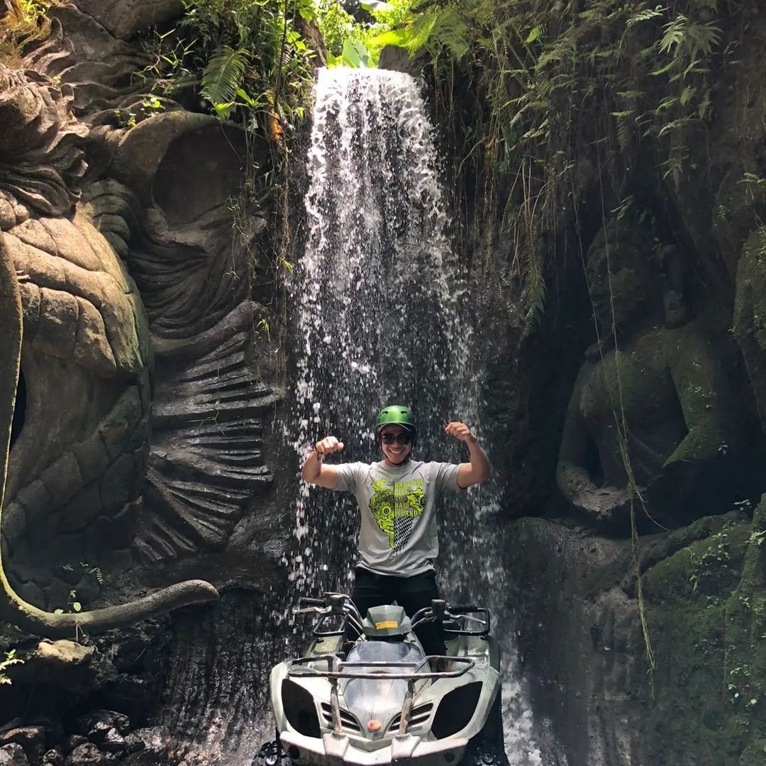 Ubud: ATV Quad Bike Bali with Dragon Face Cave, Jungle, Waterfall and Ayung Rafting Trip with Meal