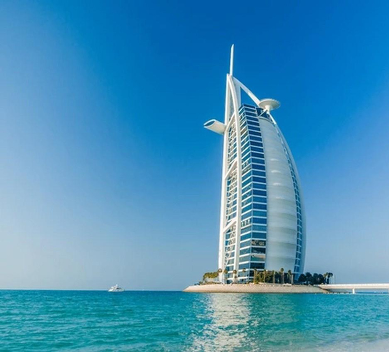 Ride in Style: Private Dubai City Tour in a Hummer