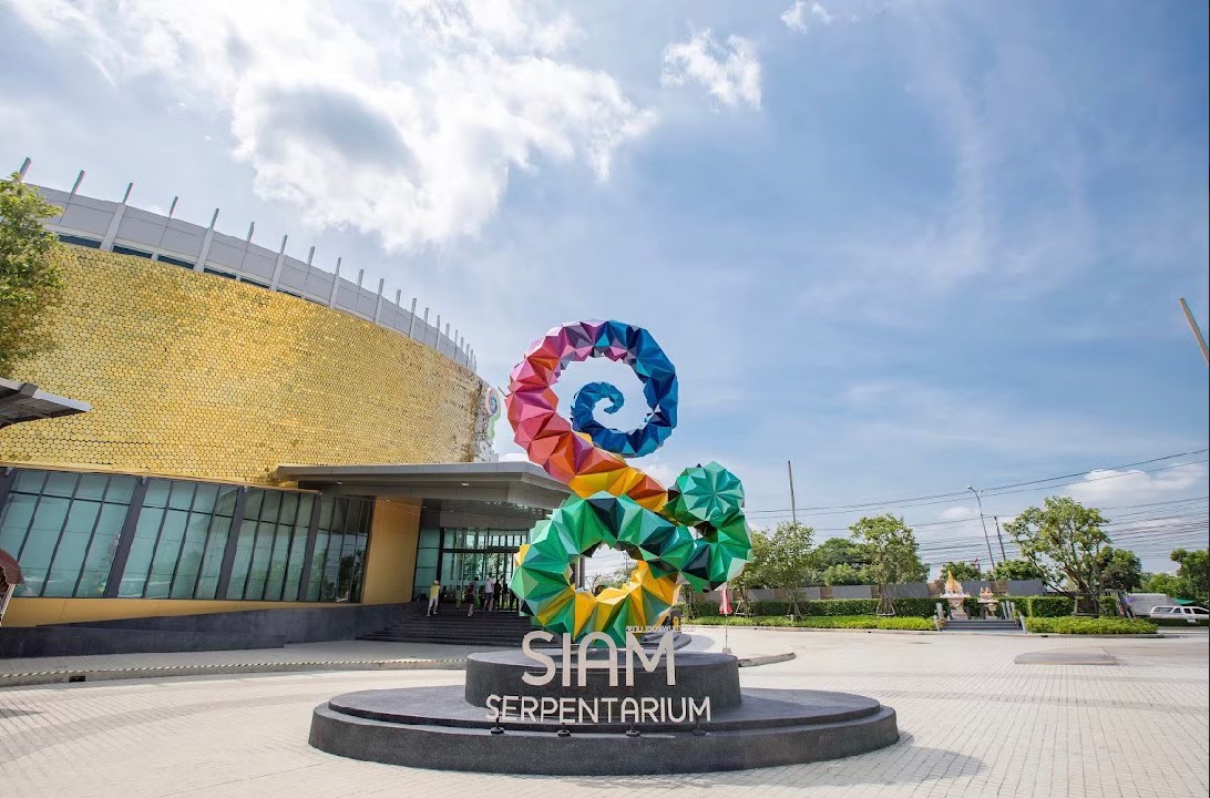 Siam Serpentarium Snake Museum