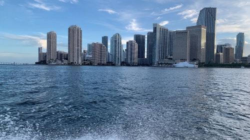 Speedboat Sightseeing Adventure of Miami