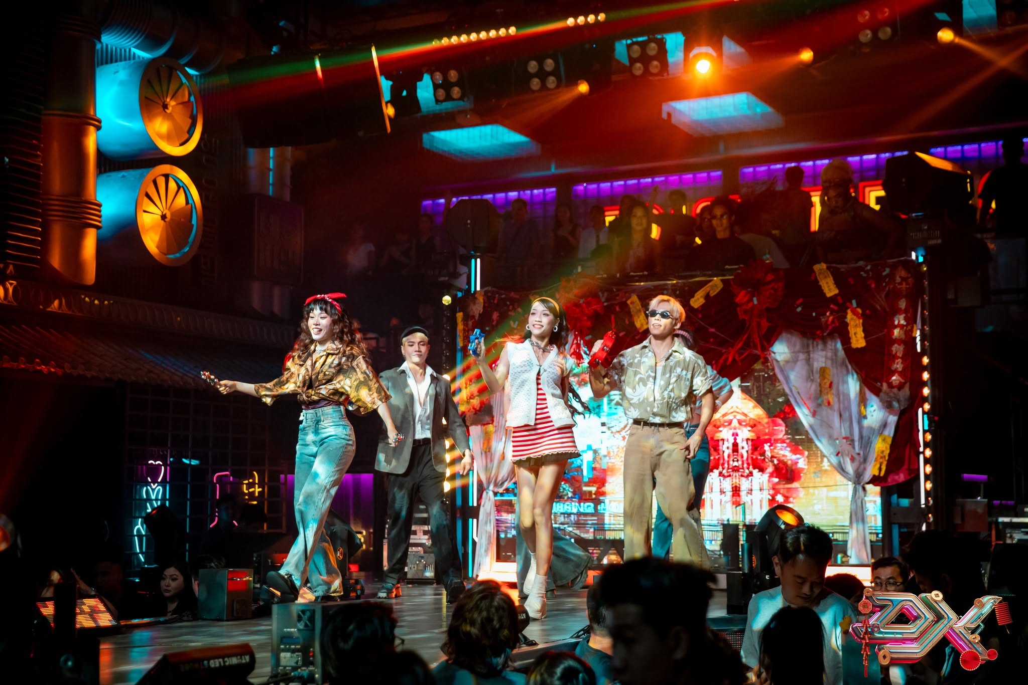 Saigon by Night: Party Experience with DJ at District K