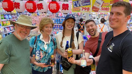PRIVATE 6hr, Food tour from Osaka Castle, Kuromon, Dotonbori. Day Tours