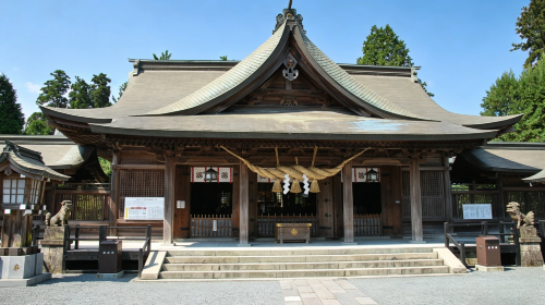 Fukuoka round-trip: 1-day tour to Mount Aso Kusasenri, Aso shrine and Kurokawa Onsen street walk