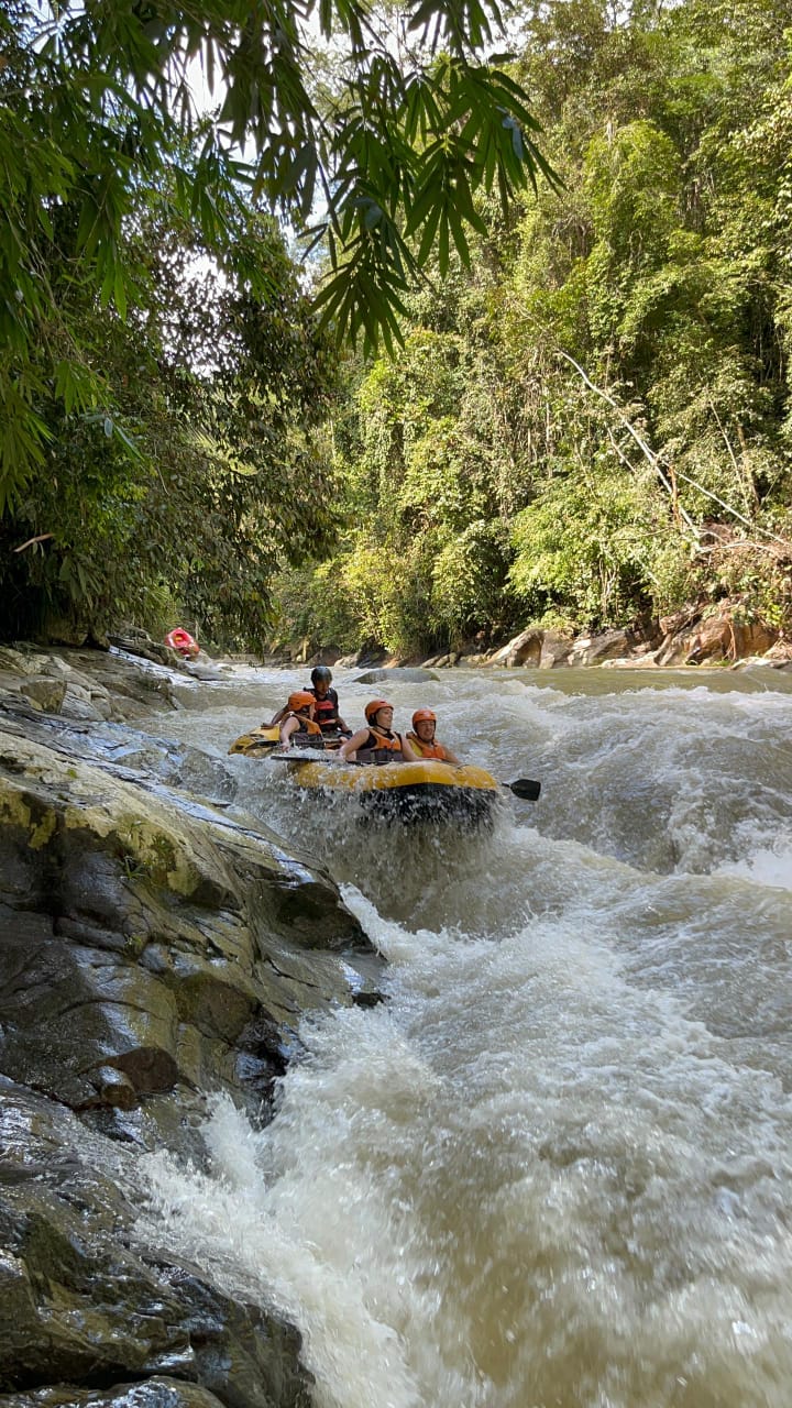 Full Day : Gopeng White Water Rafting  - An Adventure You Must Experience