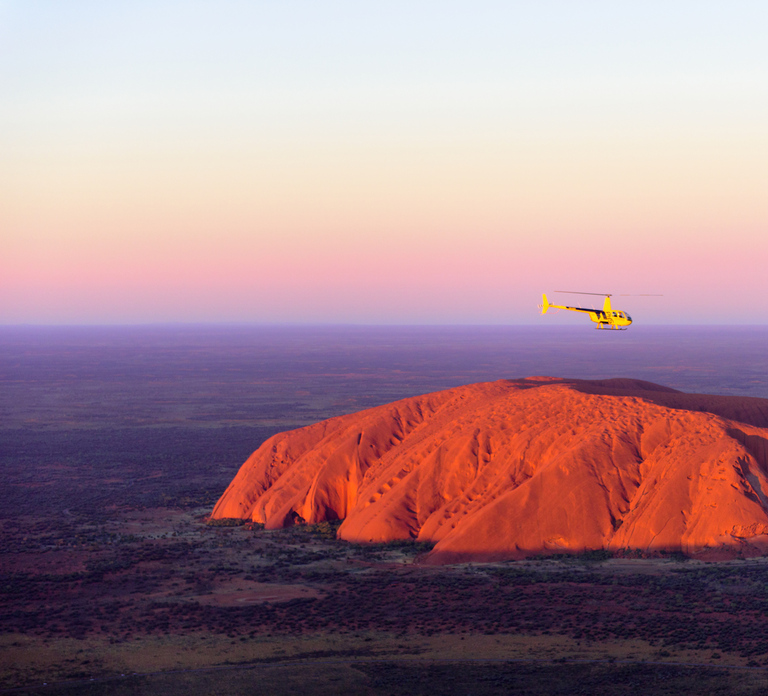 Yulara: Uluru & Kata Tjuta 25-Minute Helicopter Experience