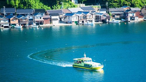 Off-the-beaten-path 1-day tour – Amanohashidate, Ine no Funaya