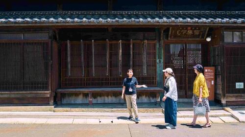 Temple & Local Life Walking Tour with a Monk near Kyoto Day Tours