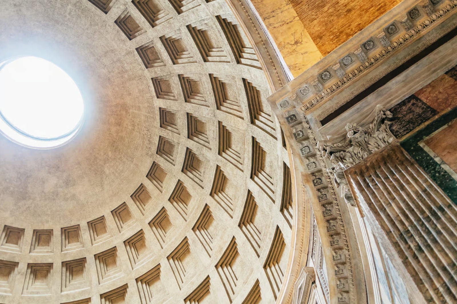 Rome: Pantheon Fast-Track Ticket and Official Audioguide