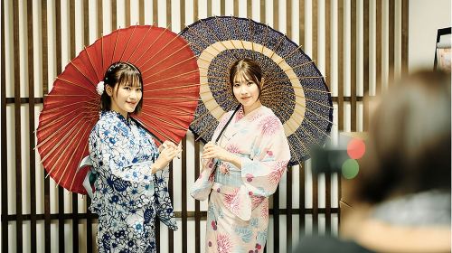 Kyushu Kumamoto Suizenji Kimono Rental Private Experience Day Tours
