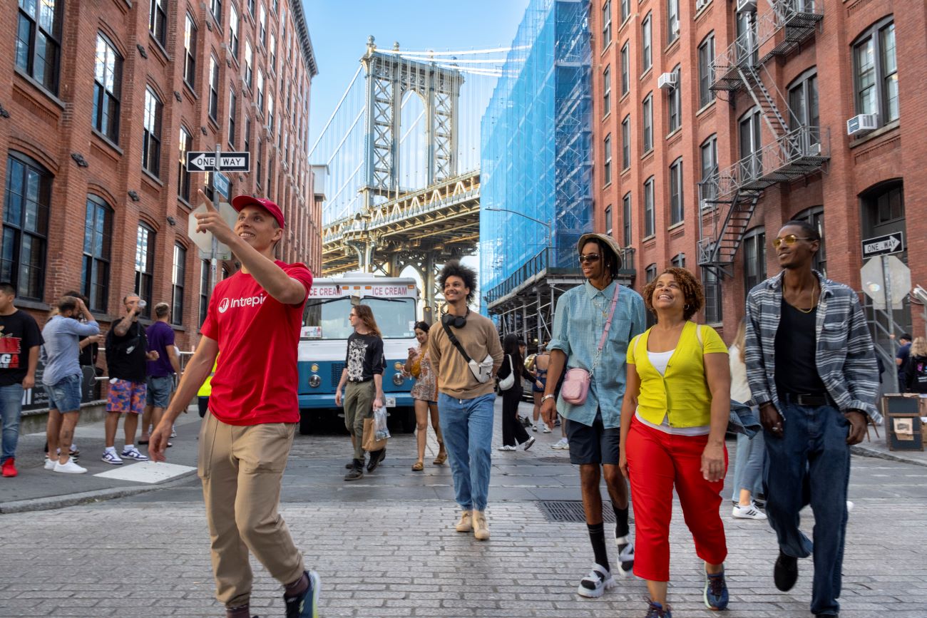 New York: Brooklyn Bridge & DUMBO Food Tour