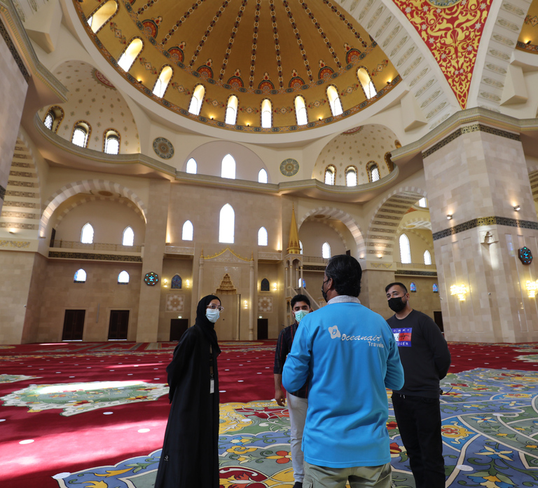 Dubai: Sheikh Zayed Mosque, Fujairah and Khorfakkan Tour