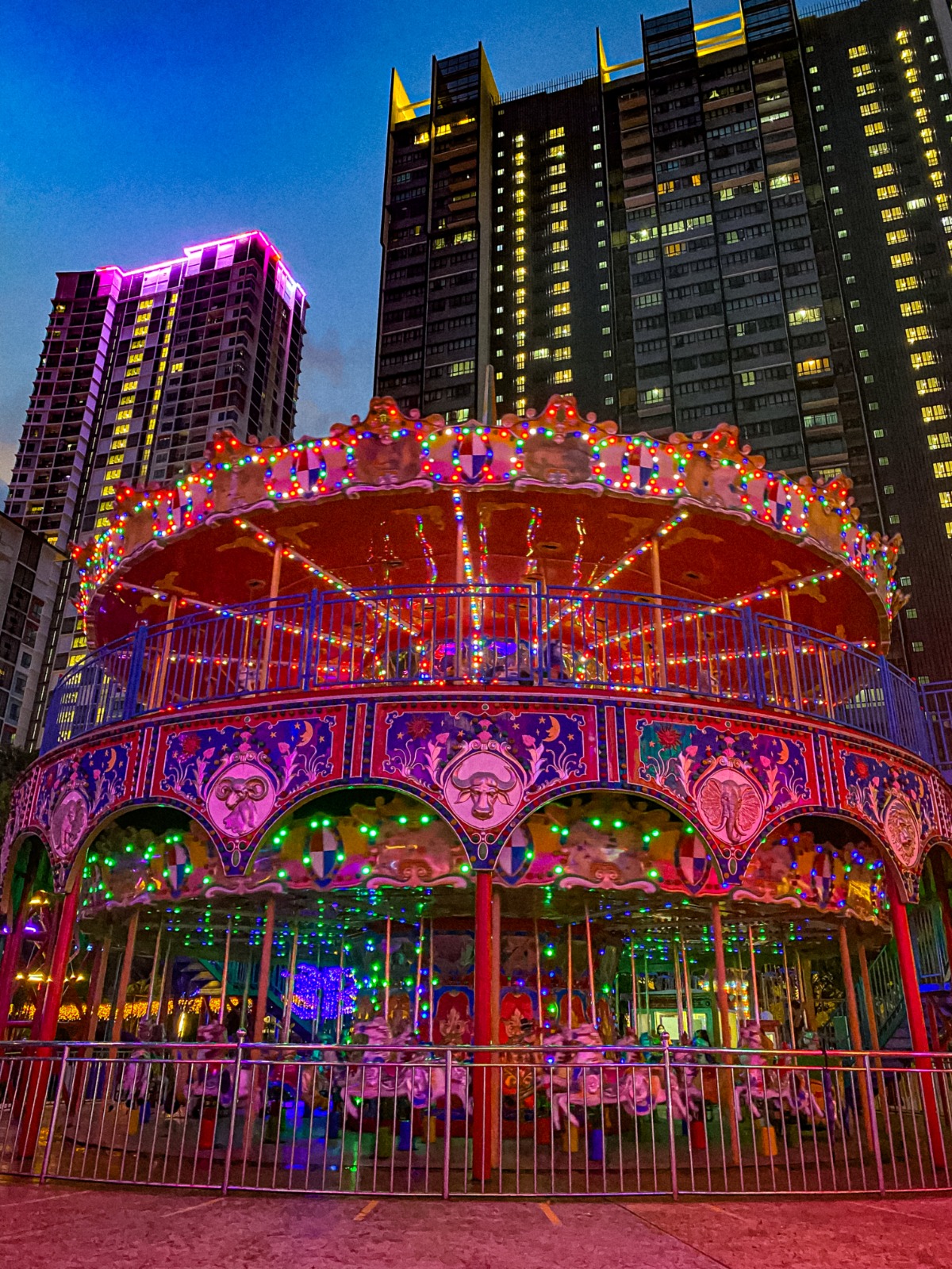 i-City Theme Park