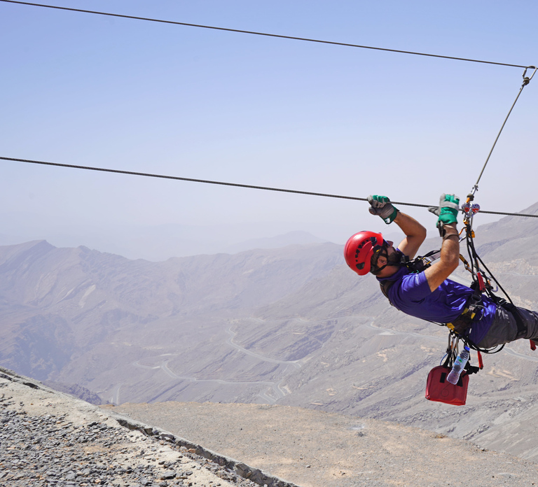 Ras al-Khaimah: Jais Sky Tour Zipline Adventure