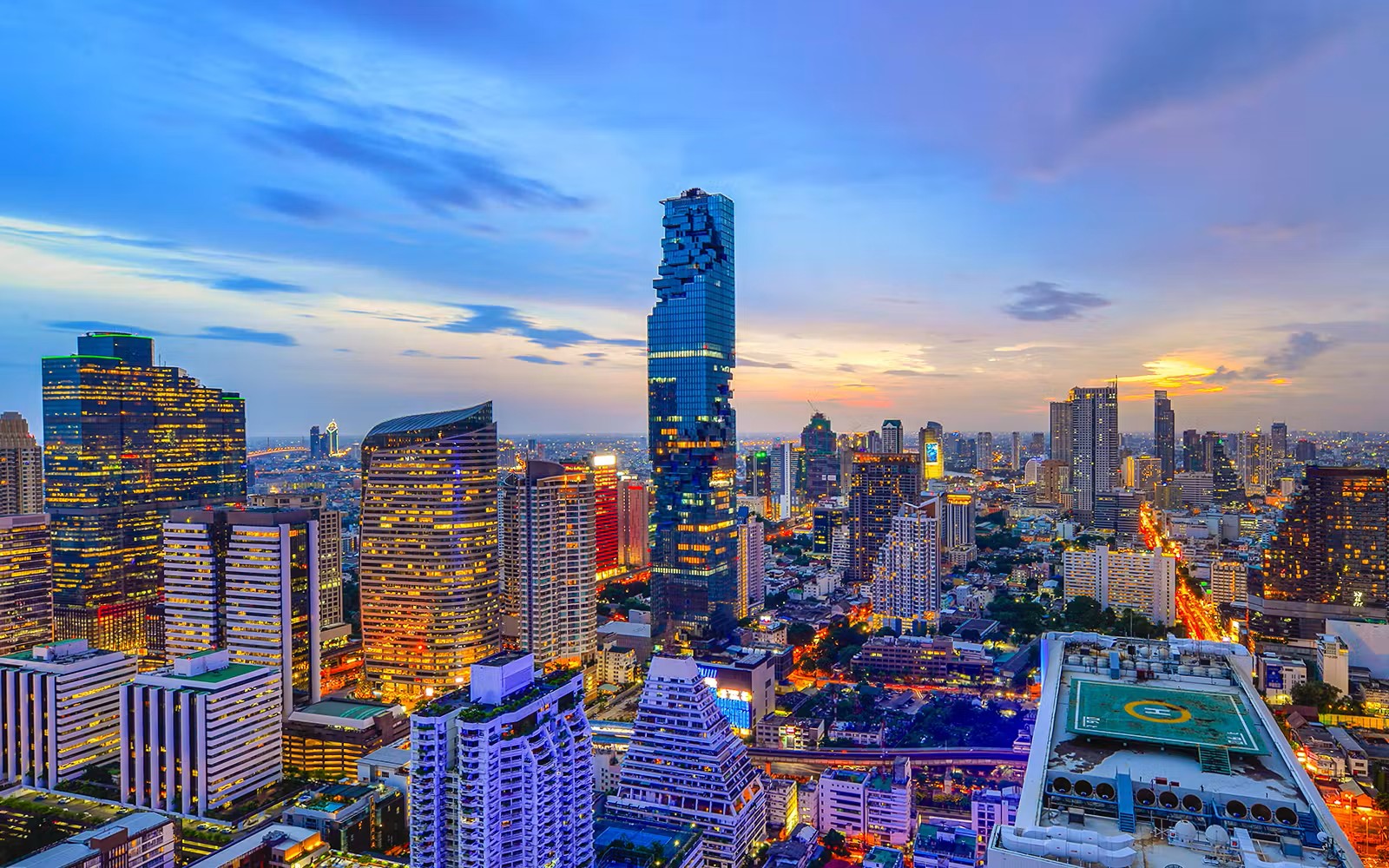 King Power Mahanakhon Skywalk (Promo : Group 4 PAXs up )