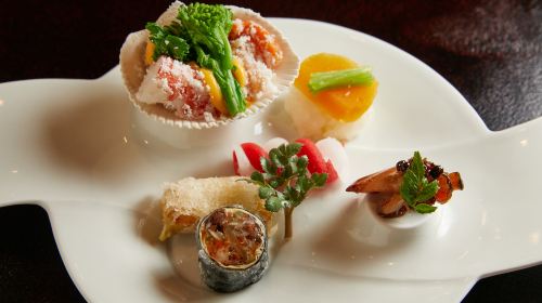 [Waketokuyama] Michelin Restaurant - Special Experience Package with Japanese Sake "MINAKI" (for 2 people) (Reservation Only)