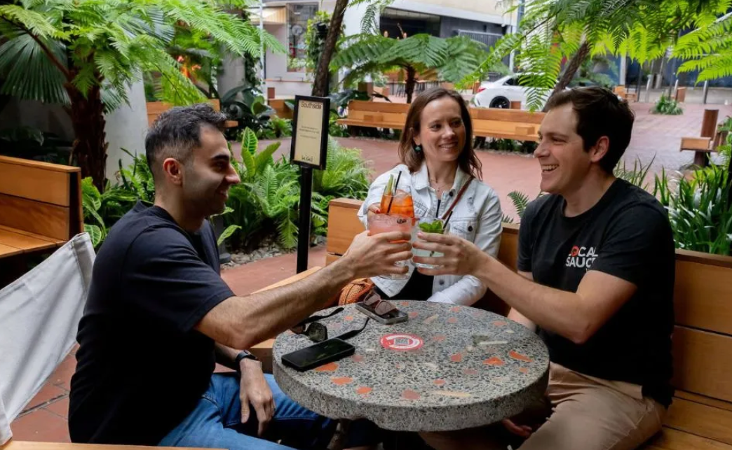Brisbane Small Bars and Street Art Tour - 3 Hours