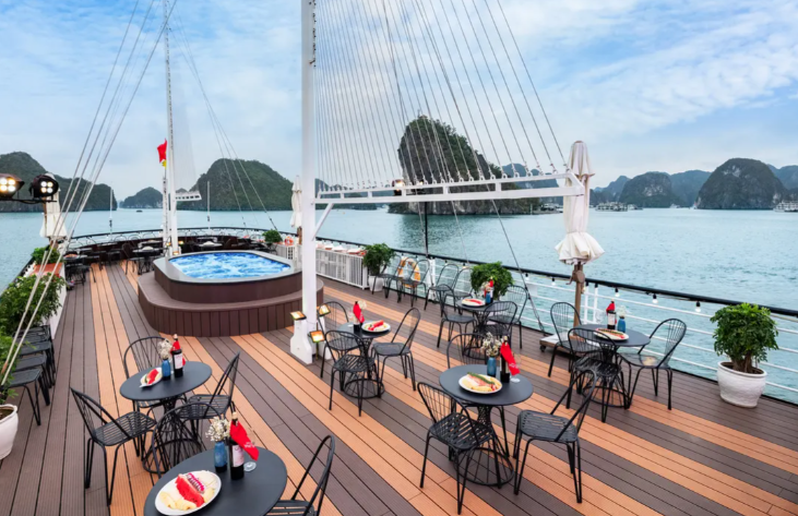 99 Cruise - Ha Long Day tour & Dinner Cruise